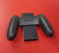 NINTENDO JOY-CON CHARGING GRIP použitý  